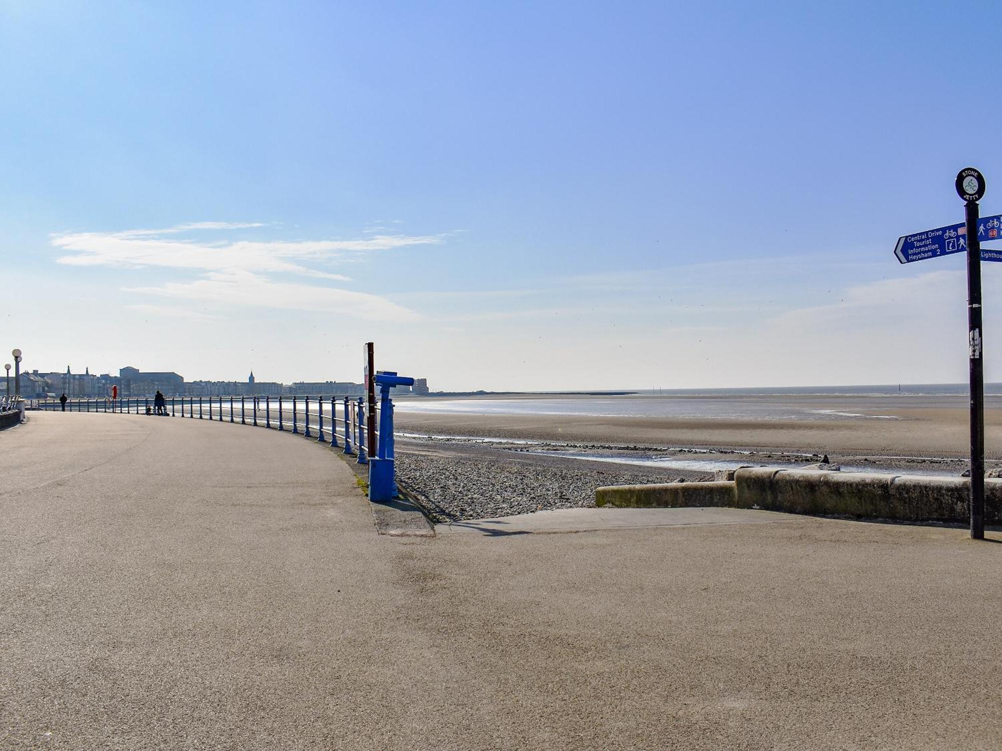 Blue Sands Morecambe Luaran gambar